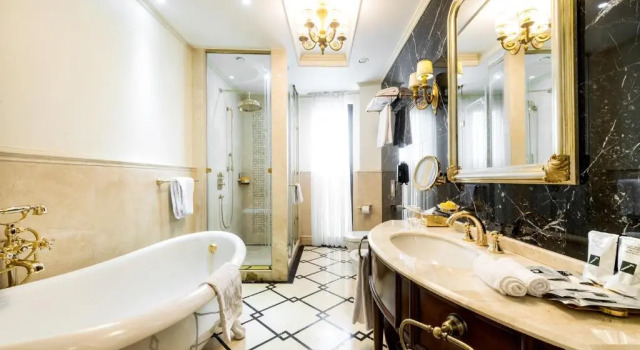 Tweepersoonsjunior suite met uitzicht Rixos Khadisha Shymkent Hotel