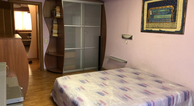 Апартаменты Апартаменты Spacious central 3-room apartment