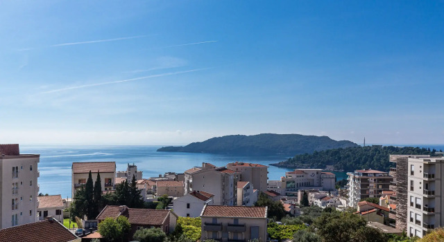 Tre Group Apartments, Book Apartment Hotels in Budva County with Parking, Parking