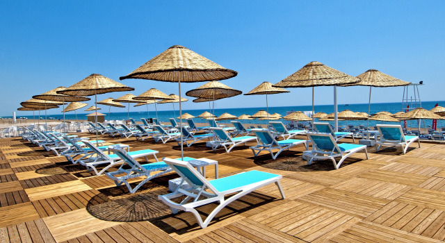 Отель Holiday Inn Antalya Lara