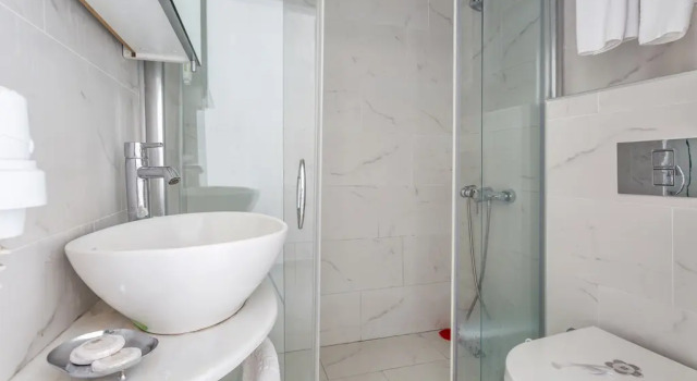 Трёхместный номер Economy Club Çapa Hotel