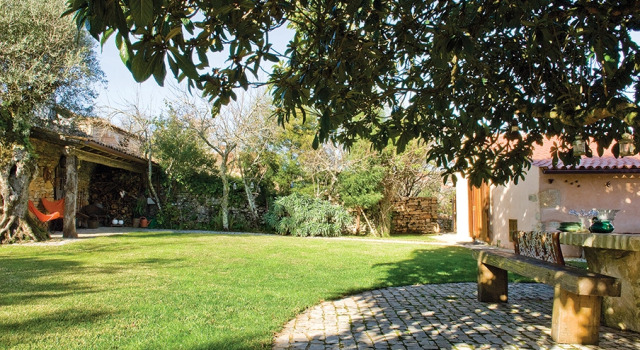 Вилла Almond-Tree Villa Pedra Natural Houses