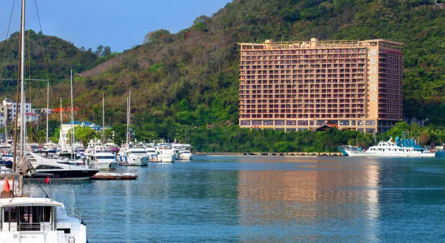 Grand Metropark Bay Hotel Sanya, Book Hotel Sanya Hainan