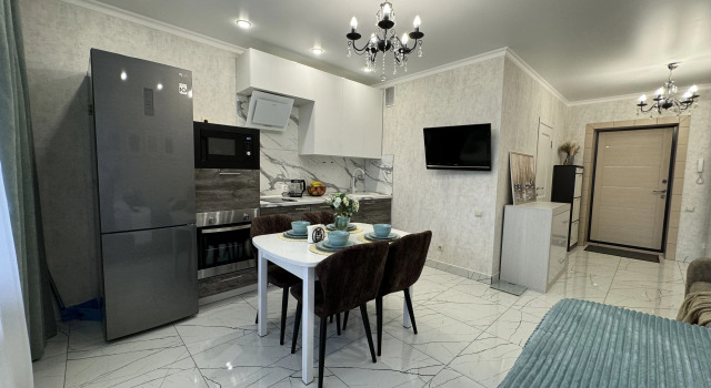 Uyutnaya Studiya U Metro Gorki Apartments, Prenota Appartamento Hotel economici a Tatarstan