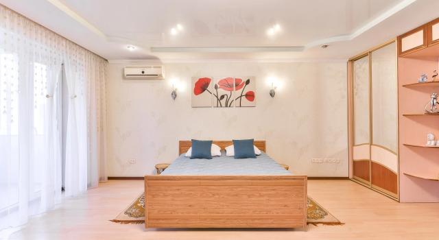 Studiya Na 4m Etazhe Apartments, Buchen Sie Ferienwohnung Nachodka Region Primorje