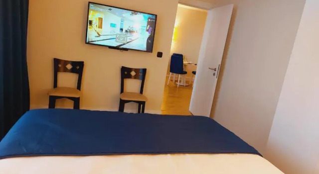 Апартаменты с 2 комнатами с балконом и с частичным видом на море ORBI City LUXE HOTEL