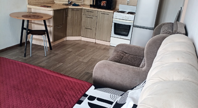 ZhK Nord Ryadom s Aeroportom na 10 Etazhe i Horoshim Vidom  Flat, Prenota Appartamento Barnaul 