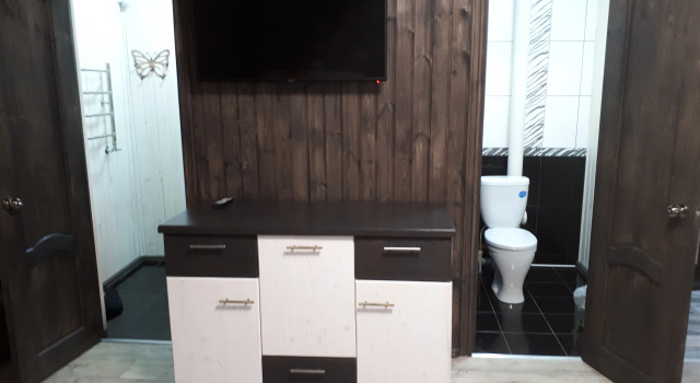 Полулюкс Comfort с балконом и с видом на сад Kryimskij Briz Kerch' Guest House