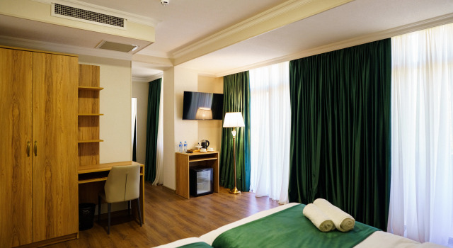 Люкс Отель Green Palace Kutaisi