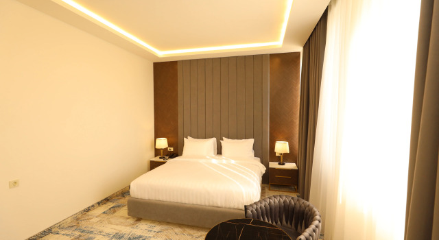 Deluxe Dvoulůžkový s manželskou postelí pokoj a výhledem na bazén Venice Complex Hotel