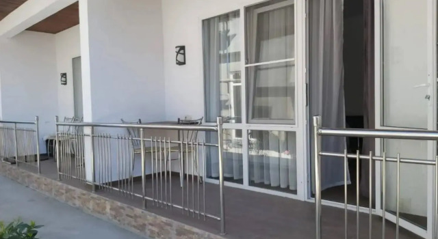 Apartments Pitsunda, 预订 公寓 皮聪达 Gagra District, 靠近 Samshitovaya Roshcha Beach
