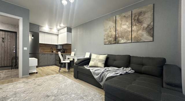 Sovremennaya Yevrodvushka v Novom Zhk Yezhevika ot William House Flat, Prenota Appartamento Hotel a Udmurtia con parcheggio, Parcheggio