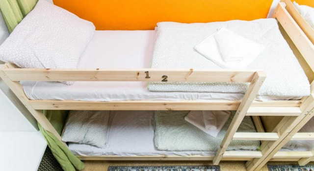 Кровать в общем номере Меблированные комнаты MohitoHostel