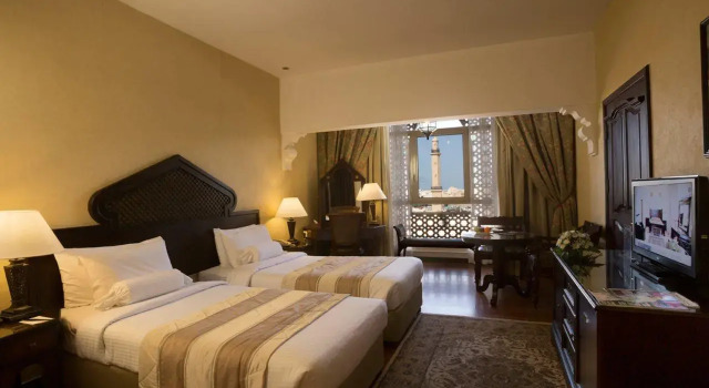 Arabian Courtyard Hotel & Spa