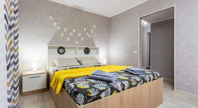 Sadovoe Koltso Izumrudnaya Apartments
