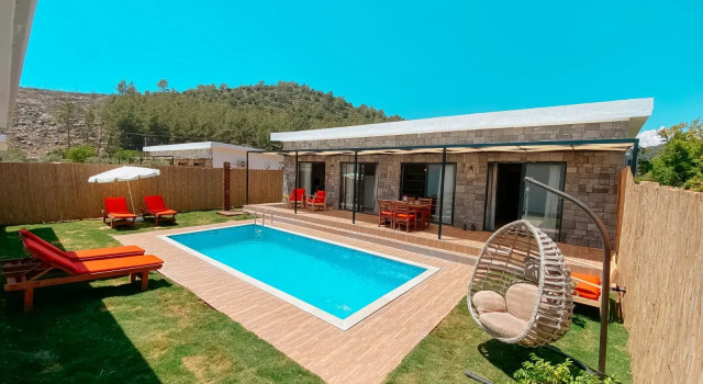 Вилла с 2 комнатами с балконом и с красивым видом из окна Отель Inn House Oludeniz