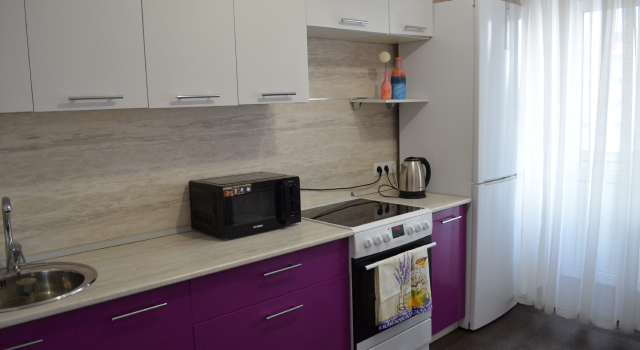 Uyutnaya Ryadom S More Parkom I Zhd Vokzalom Flat, Prenota Appartamento Kirov Kirov Region