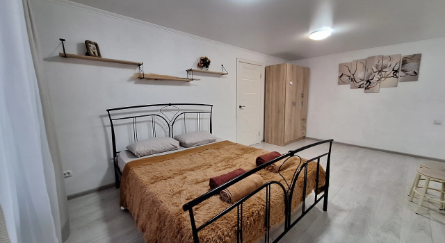 Апартаменты двухкомнатные White Room от Rooms Apartment, Забронировать Апартаменты/квартира Пятигорск Кавминводы, рядом с Комсомольский парк