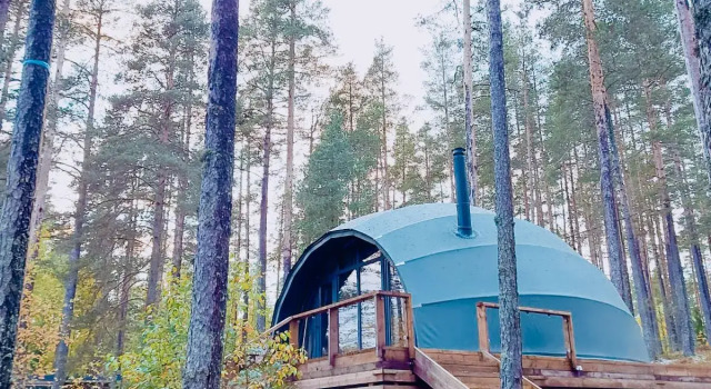 Лодж с красивым видом из окна База отдыха Forest Lake
