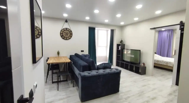 Apartamenty Zhk Klenovy na Selskoy 11 Flat, Buchen Sie Ferienwohnung Wladiwostok 
