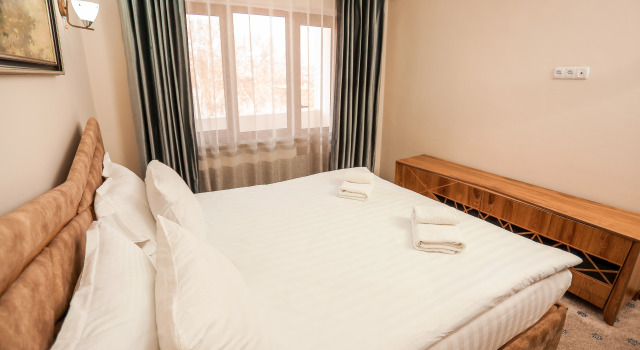 Двухместный люкс с балконом и с красивым видом из окна Sugdiyon Hotel