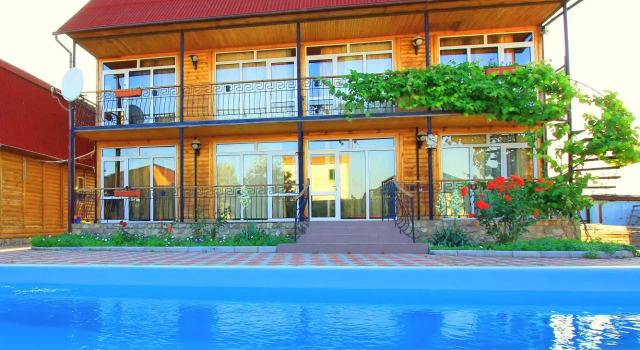 Angel Villa Mini-Hotel, Rezervovat Vila Beregovoe (Feodosia) 
