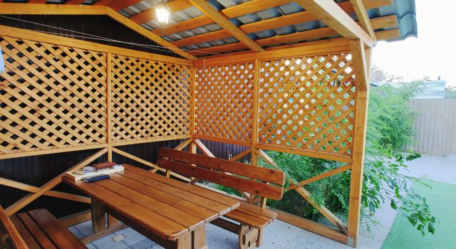Semeyny Oasis Guest House, Забронировать Гостевой дом Отели Побережья Анапы с парковкой, Парковка