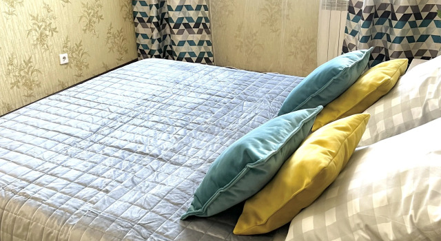 Na Ulitse Internatsionalnoy 16 Apartments, Prenota Appartamento Hotel a Barnaul con parcheggio, Parcheggio