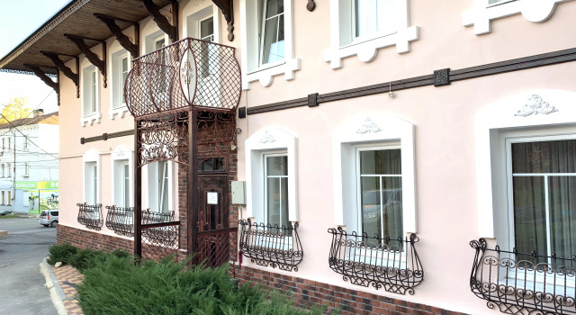 Lada, Prenota Hotel Hotel a Central Russia con parcheggio, Parcheggio