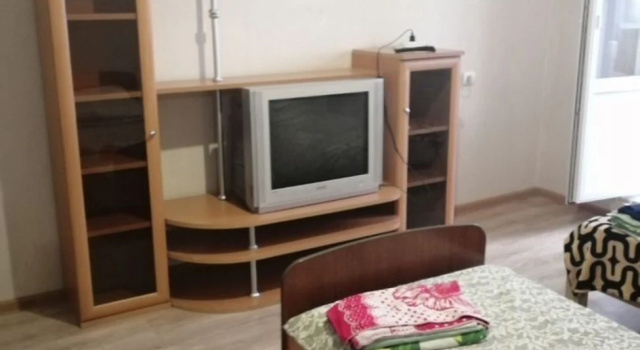 Na Pionerskoy 17 Flat, Boek Appartement Hotels in Komi met parkeren, Parkeren