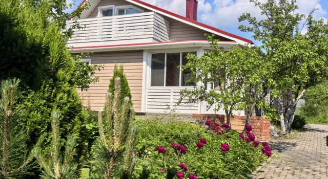 Solnechnoye Guest house, Prenota Affittacamere Hotel a Carelia con parcheggio, Parcheggio