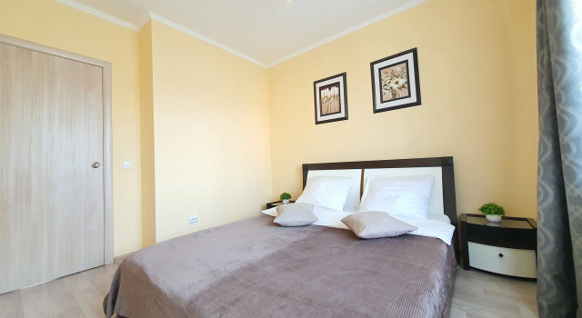 Zhivi Uyutno Na Montkler Apartments, Prenota Appartamento Cherepovets 