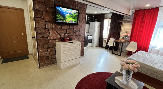 Na Engelsa 7 Flat, Rezerwuj Apartament Hotele w Republika Komi z parkingiem, Parking