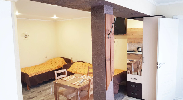 Daryyalskiy 9 Mini-Hotel, Забронировать Отель Недорогие отели Кисловодска, рядом с Курортный парк, недорого