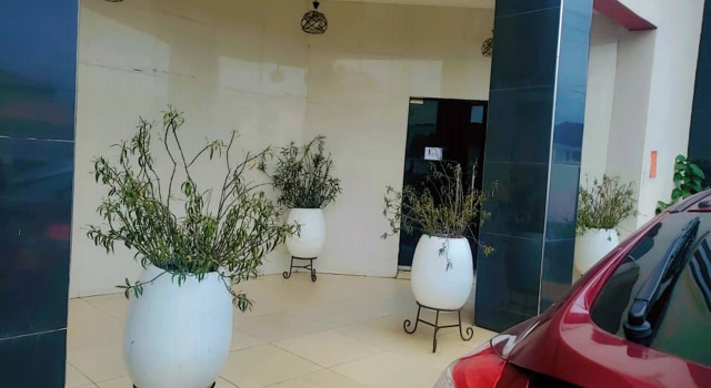 Отель Timeoak Luxury Spa