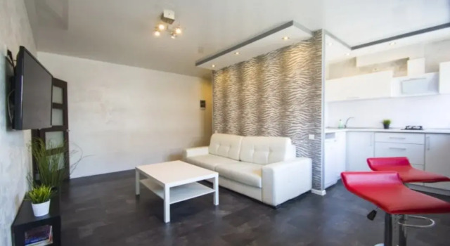 Апартаменты на Коласа 8
