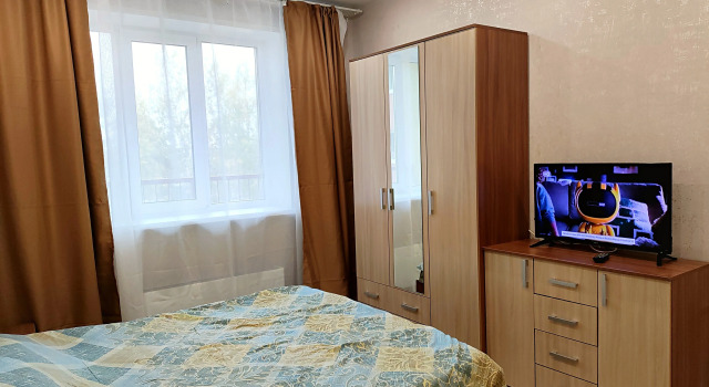 Na Shkolnoy 40 Flat, Rezervovat Apartmán Hotely v Ivanovo s parkováním, Parkování