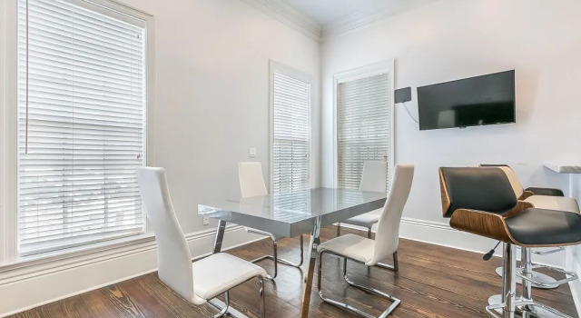 Апартаменты с 2 комнатами Апартаменты Luxury Condos in Downtown