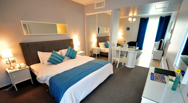 Отель The Conroy Boutique Hotel