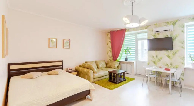 apartment with a balcony in the historical center near the embankment, Prenota Appartamento Hotel a Samara con parcheggio, Parcheggio