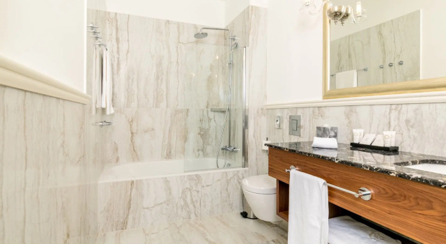 Deluxe Doppel Zimmer mit Stadtblick Hotel Le Premier