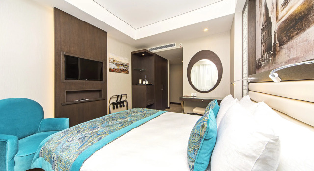 Двухместный номер Standard Mukarnas Taksim Hotel