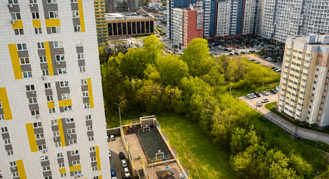 Uyutnaya Studiya v Rayone Dvortsa Boryby Flat, Rezervovat Apartmán Hotely v Bashkortostan s parkováním, Parkování