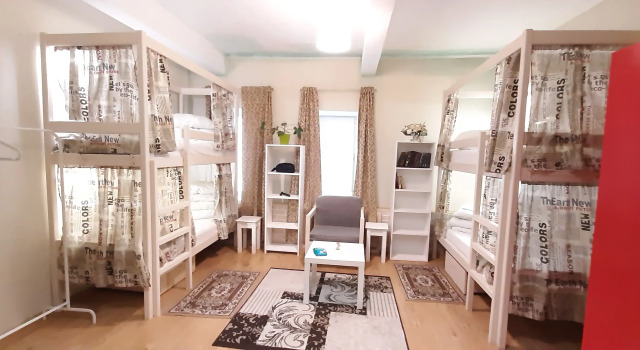 Кровать в общем номере (мужской номер) BelEtage Hostel