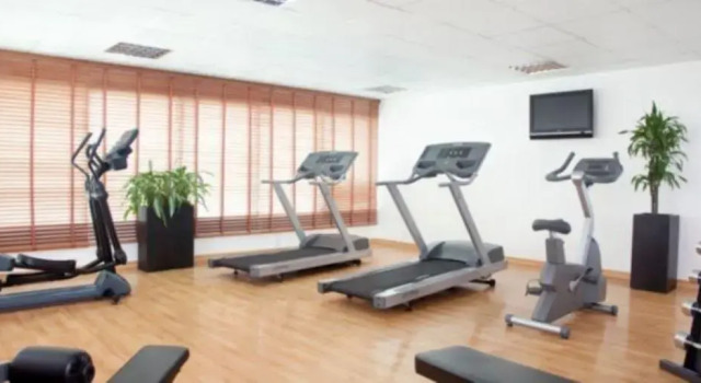 Holiday Inn Express Dubai Airport an IHG Hotel