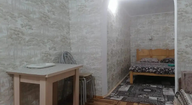 Трёхместный номер Superior с балконом и с красивым видом из окна Меблированные комнаты Надежда