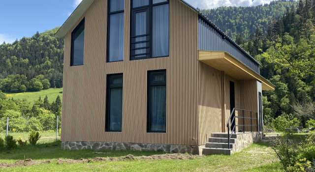 Apartments MTA-house borjomi, Varaa Huoneisto Sadgeri Samckhe Javakheti