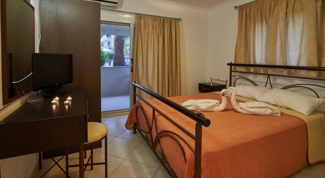 Villa Tsitsirikos, Book Villa Villas in Toroni, Villa