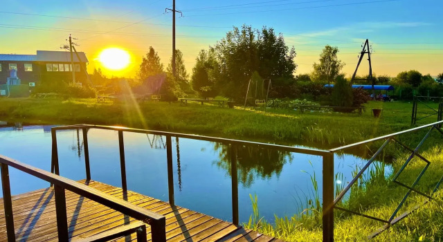 Na Beregu Ozera Guest House