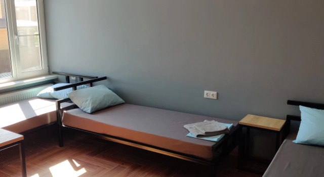 Трёхместный номер Standard с балконом Анапа LOFT inn
